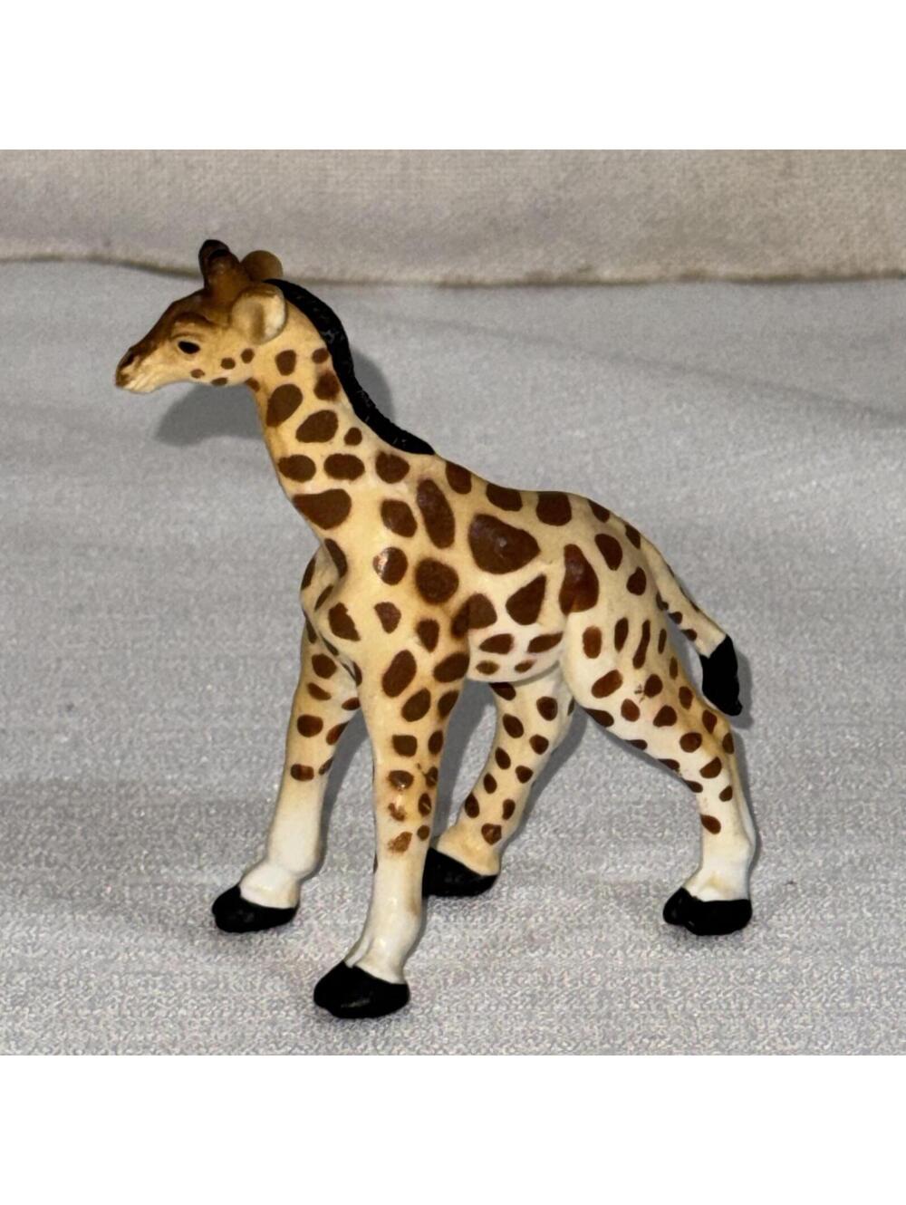 Vintage 1996 Giraffe Safari Ltd Baby Calf Figure Realistic PVC Educational